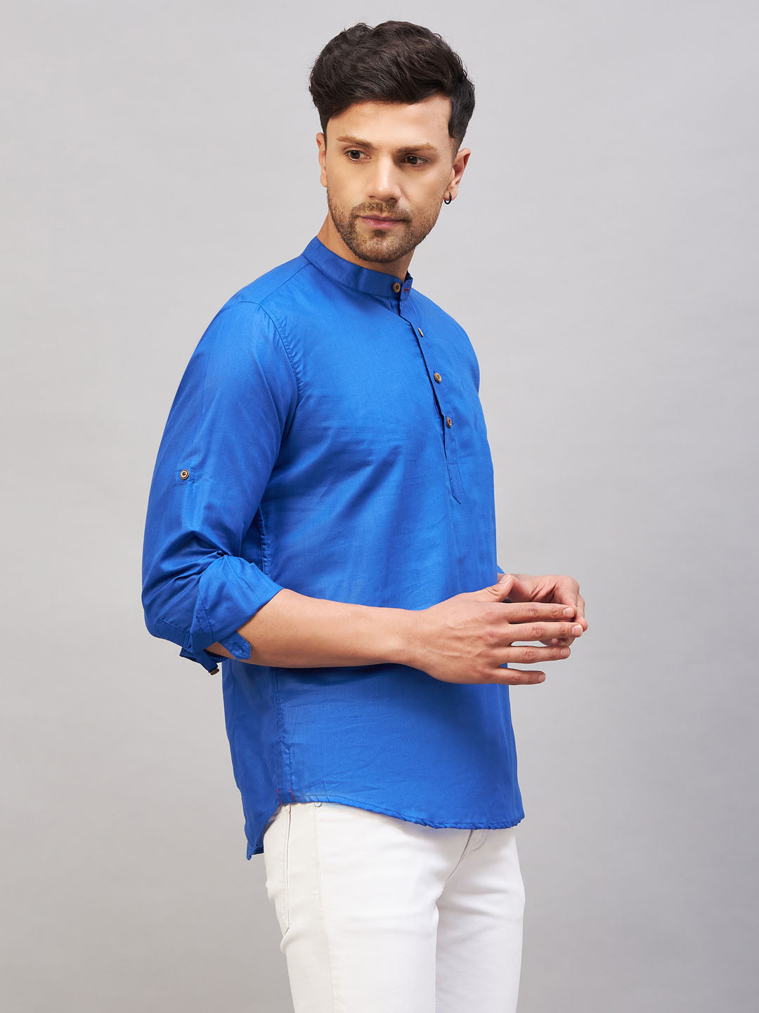 VM BY VASTRAMAY Men's Blue Short Cotton Kurta