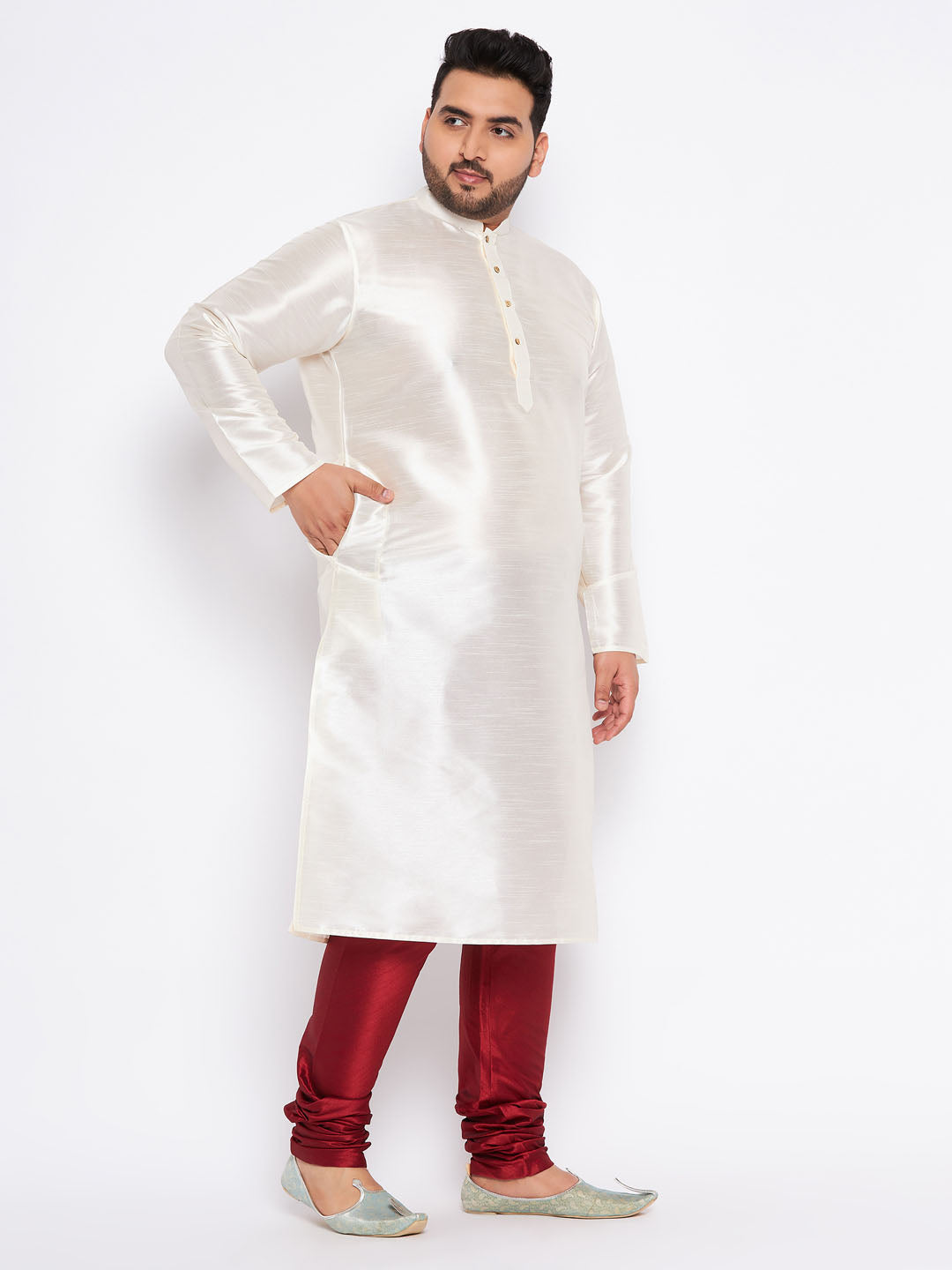 VASTRAMAY Men's Plus Size Cream Silk Blend Kurta Pyjama Set