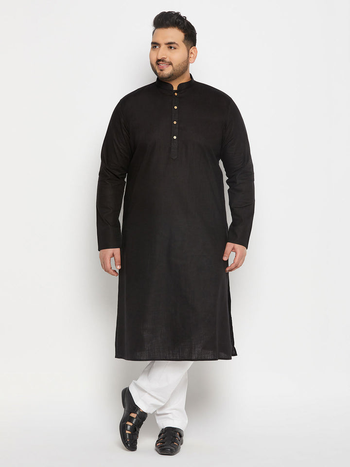 VASTRAMAY Men's Plus Size Black Cotton Kurta And Cotton Pant Style Pyjama Set - Traditional Indian outfit for men in larger sizes