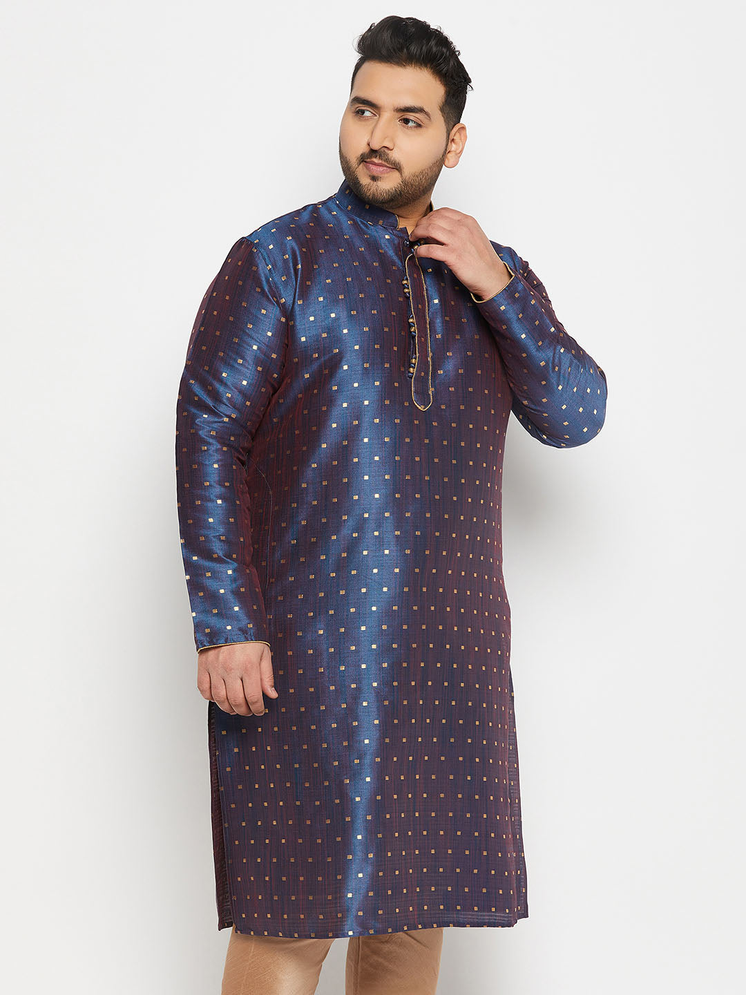 Men's kurta with plus size fitting and elegant zari work for weddings and special events