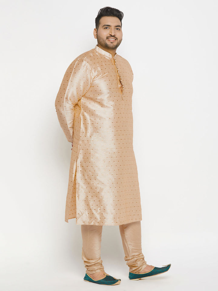 VASTRAMAY Men's PLUS Size Gold Zari Weaved Kurta Pyjama Set