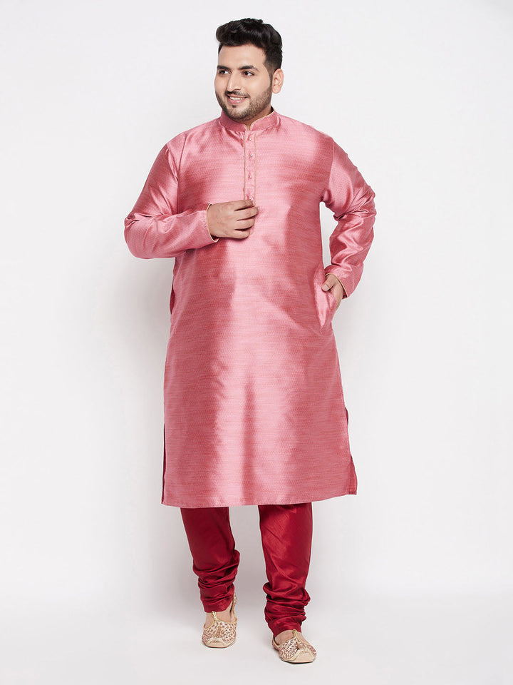 VASTRAMAY Men's Plus Size Pink Woven Kurta And Maroon Pyjama Set - Traditional Indian clothing for men in larger sizes, featuring a pink kurta and maroon pyjama set with intricate woven detailing