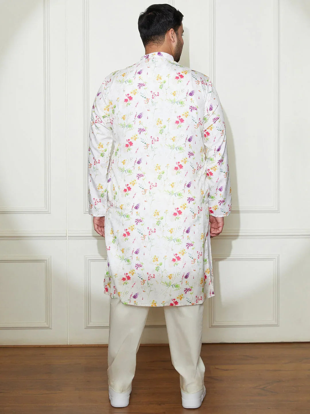 Plus Men's Cream Cotton Blend Kurta And Pyjama Set