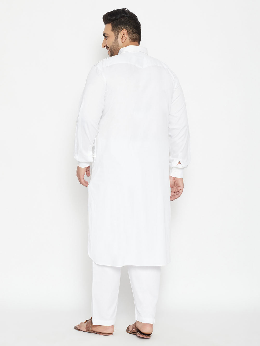 VASTRAMAY Men's Plus Size White Cotton Blend Pathani Set