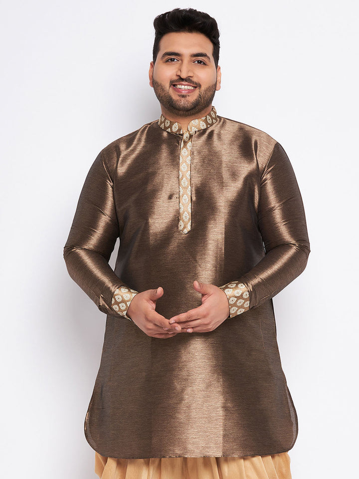 Vastramay Men's Gold Silk Blend Kurta with intricate embroidery and elegant design