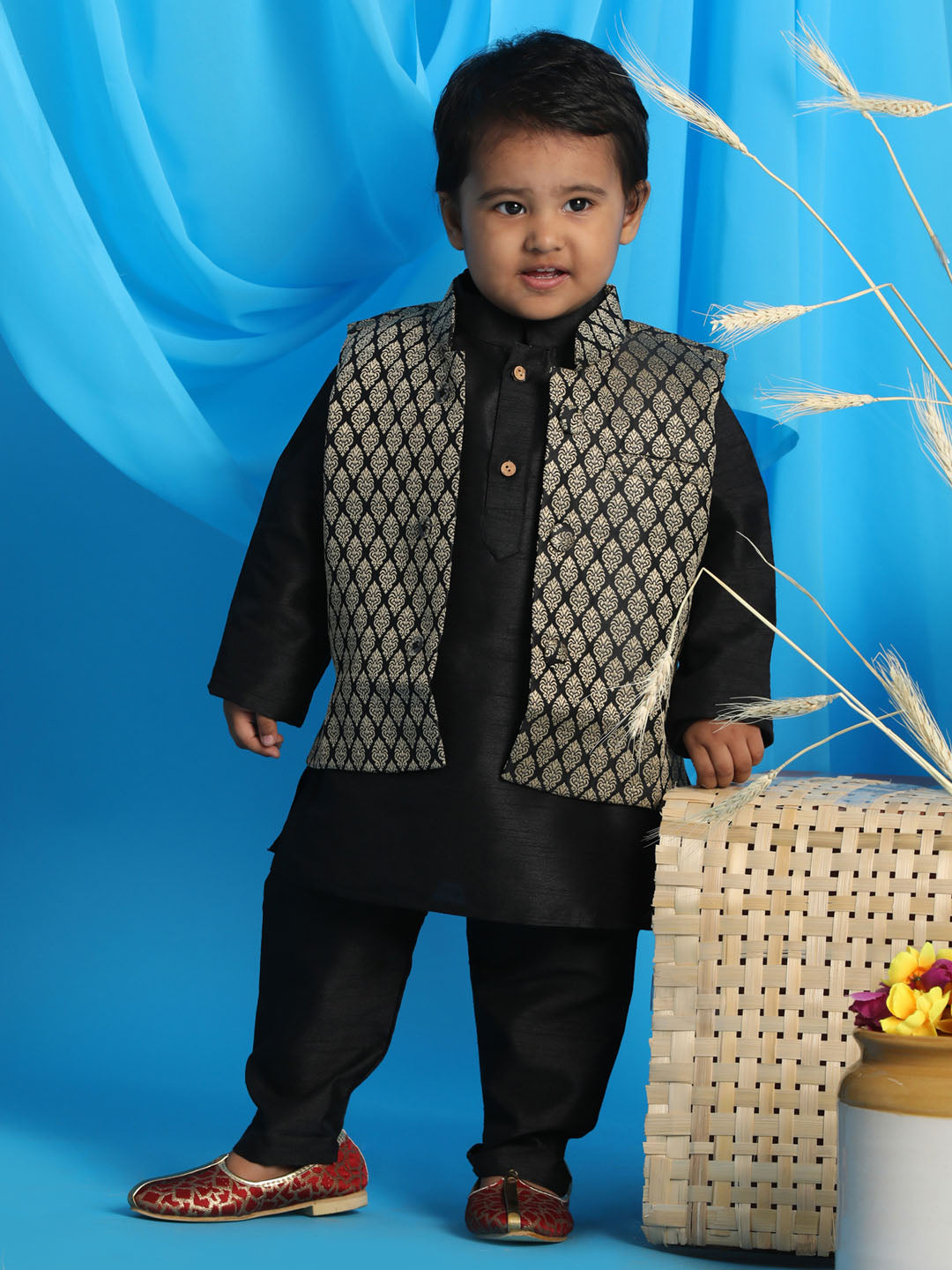 VASTRAMAY Boy's Black Woven Design Slim Fit Nehru Jacket And Black Kurta Pyjama Set - qivii