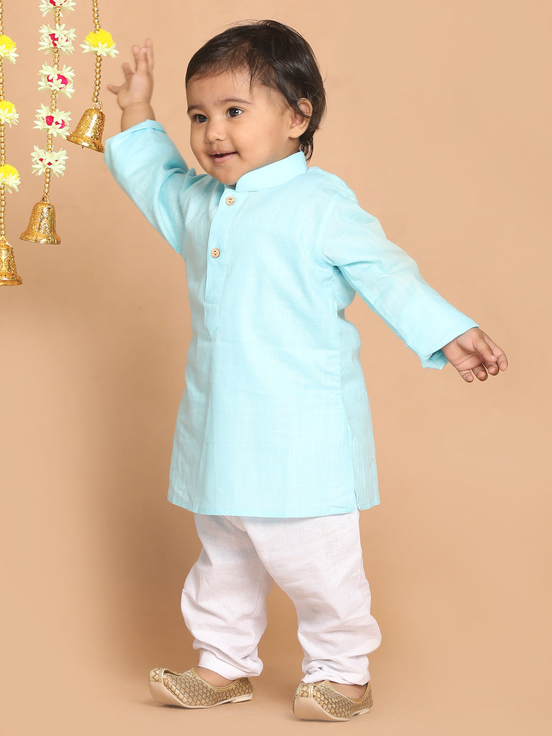 VASTRAMAY SISHU Boy's Blue Kurta With White Pyjama Set - qivii