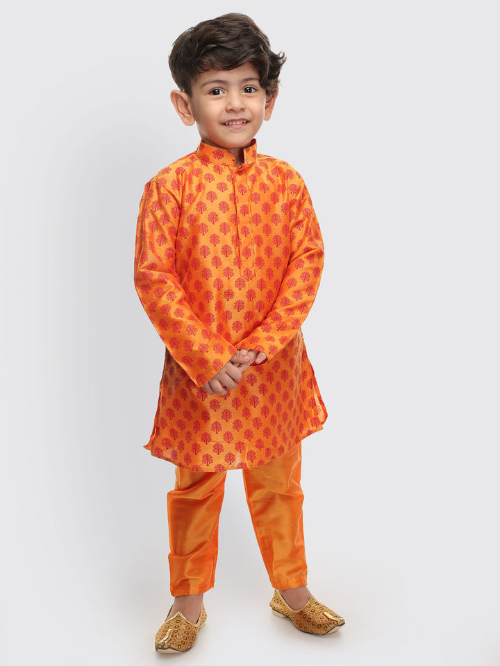 VASTRAMAY Boys Orange Cotton Blend Kurta Pyjama Set