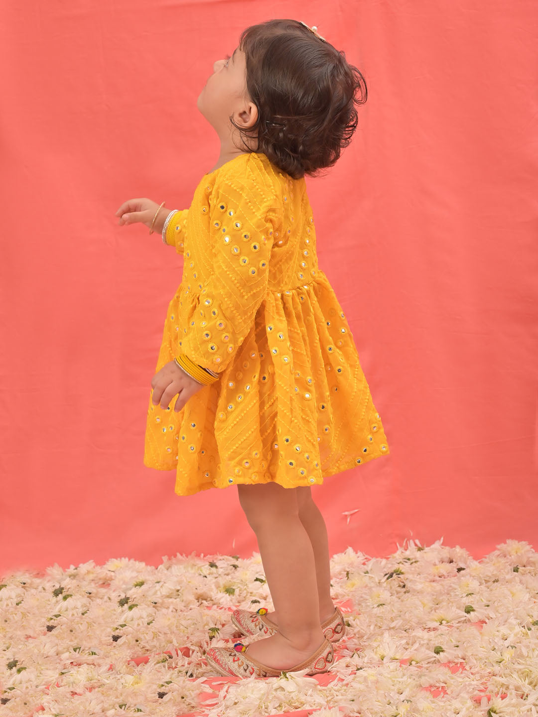 VASTRAMAY SISHU Girl's Yellow Mirror Kurta