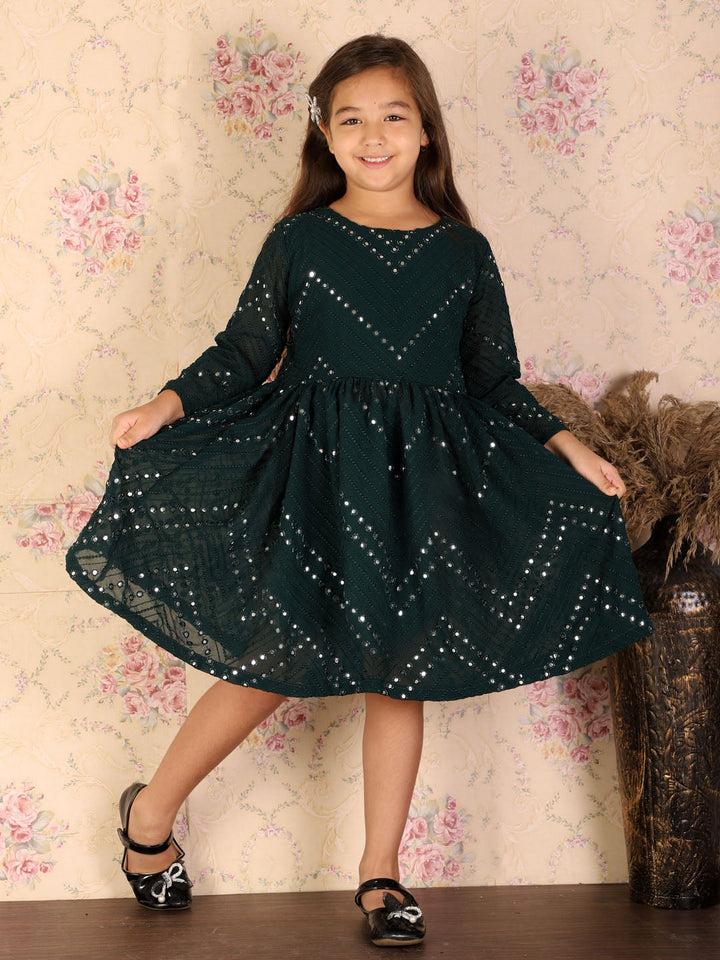 VASTRAMAY Girl's Green Mirror Kurta