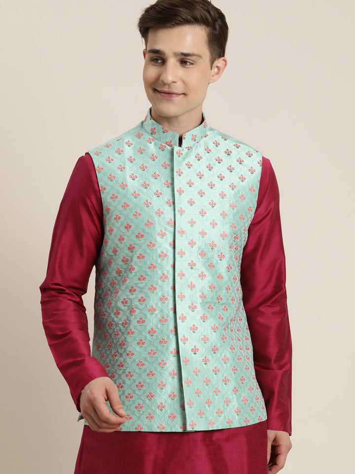 Vastramay Men's Green Embroidered Ethnic Jacket