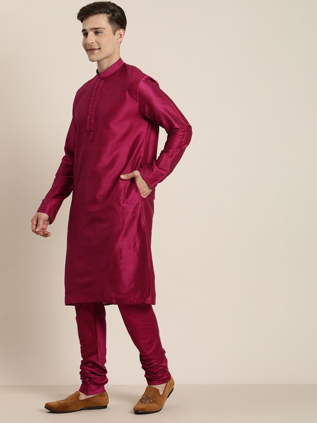 Vastramay Men's Light Green Nerhu Jacket With Dark Pink Kurta Pyjama Set