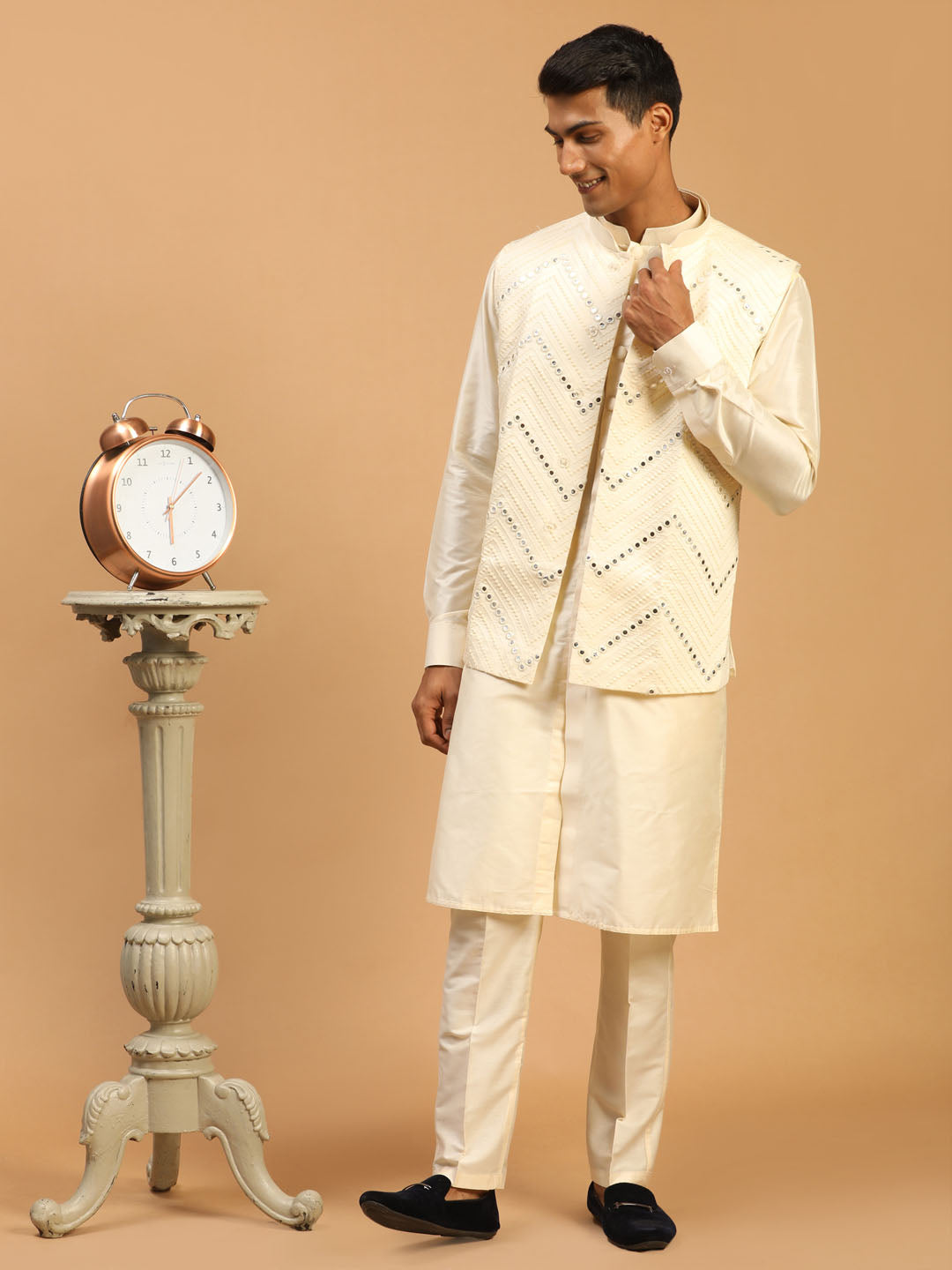 Vastramay Men's Cream Mirror Jacket With Front Open Kurta Pyjama Set