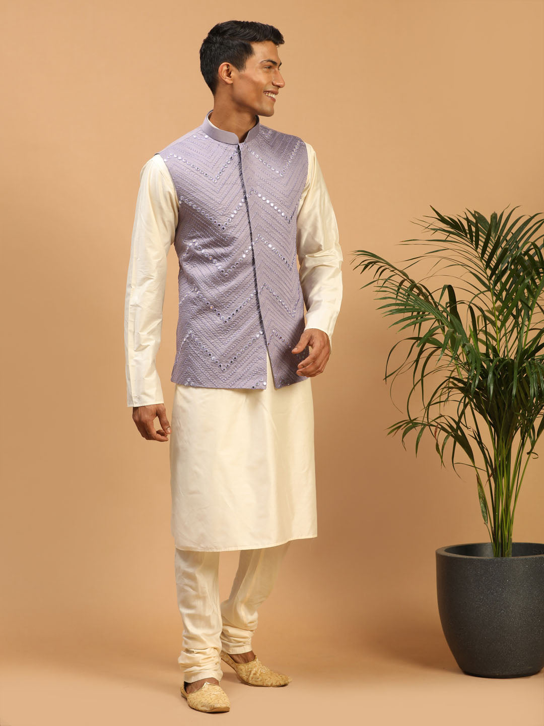 Vastramay Men's Purple Mirror Jacket With Kurta Pyjama Set