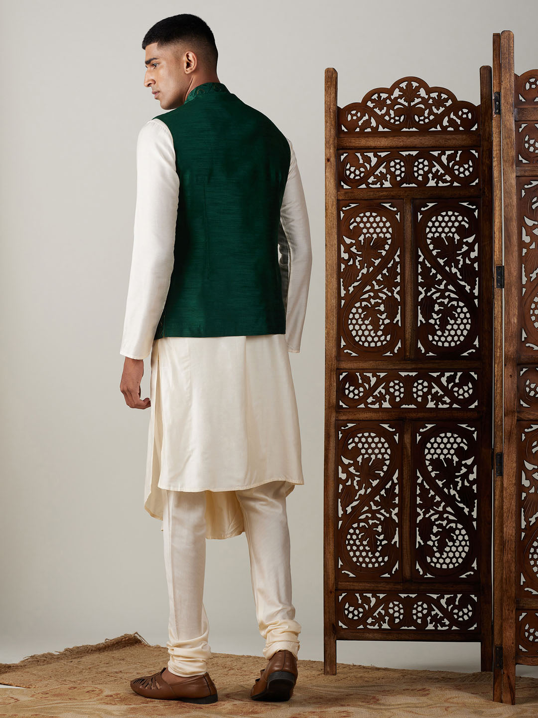 Vastramay men's green jacket pleated kurta with pyjama set for traditional occasions and events