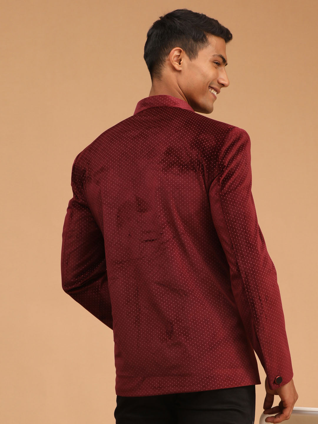 VASTRAMAY Maroon Polka Dot Printed Velvet Jodhpuri Baap beta Set