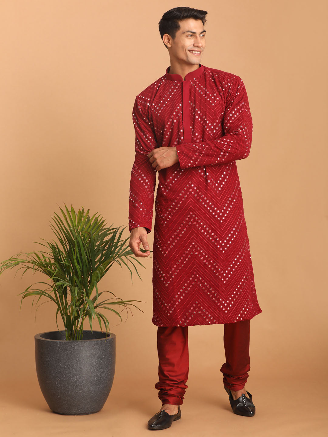 Vastramay Men's Maroon Mirror Kurta Pyjama Set