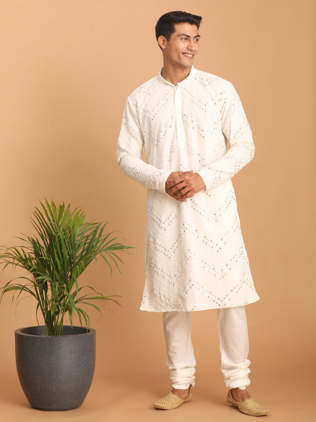 Vastramay Men's White Mirror Kurta Pyjama Set