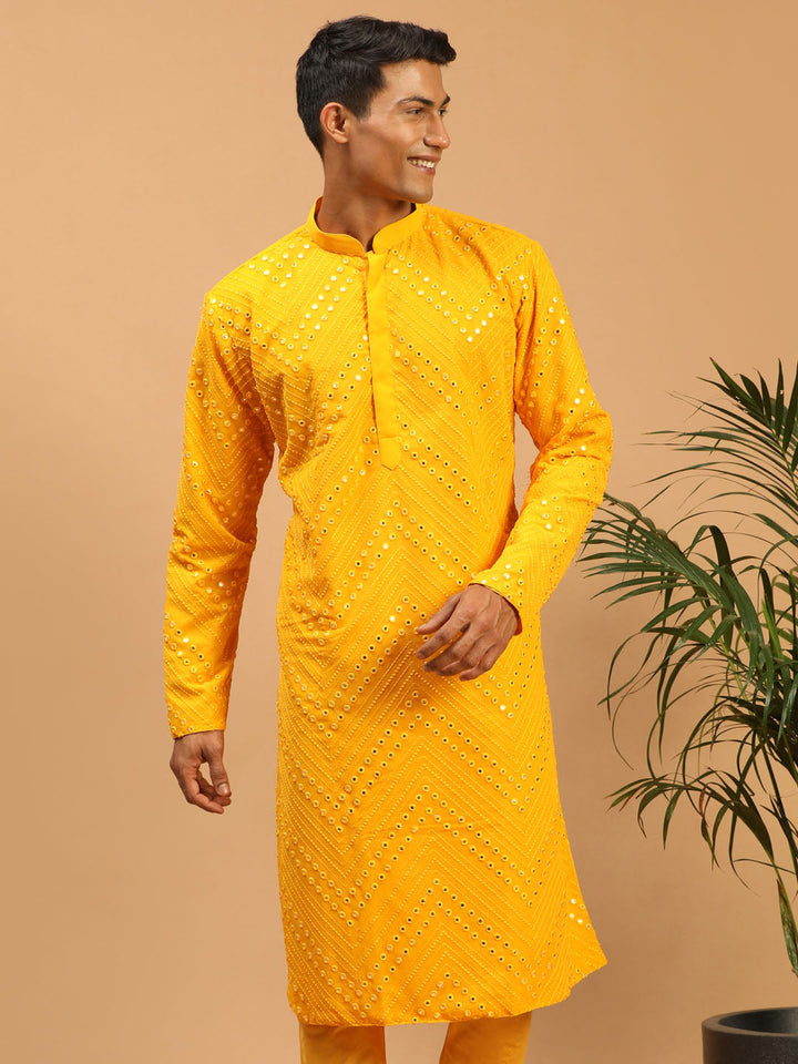 SHRESTHA By VASTRAMAY Men's Yellow Mirror Kurta