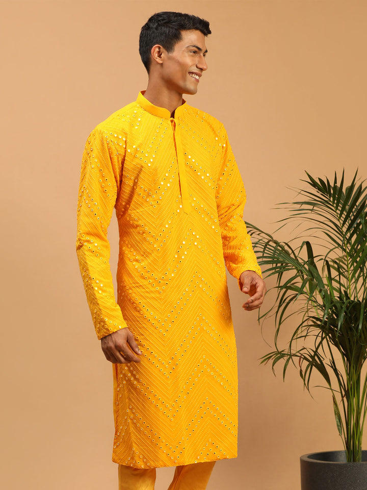 SHRESTHA By VASTRAMAY Men's Yellow Mirror Kurta