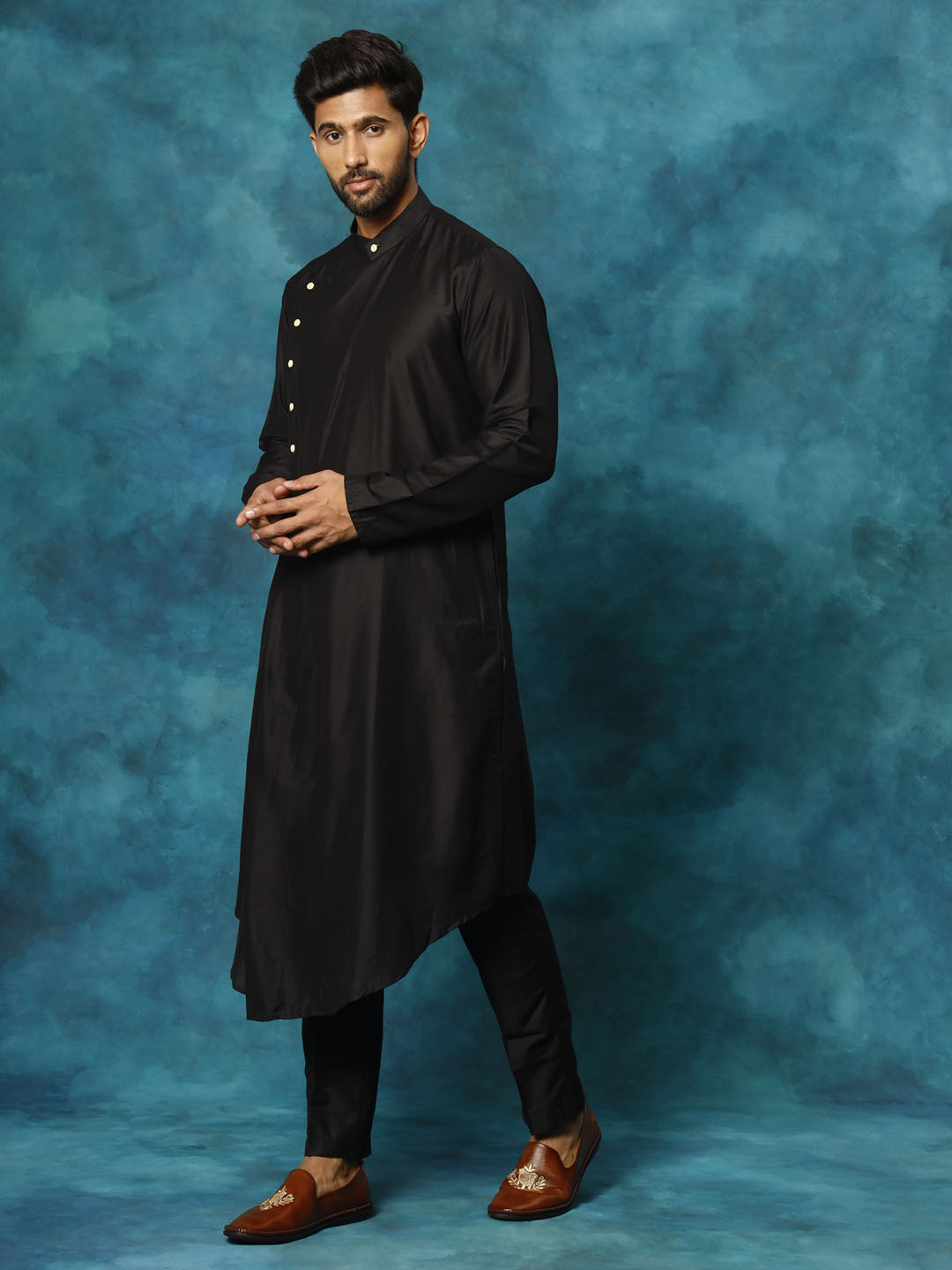 SHRESTHA By VASTRAMAY Men's Black Pleated Kurta