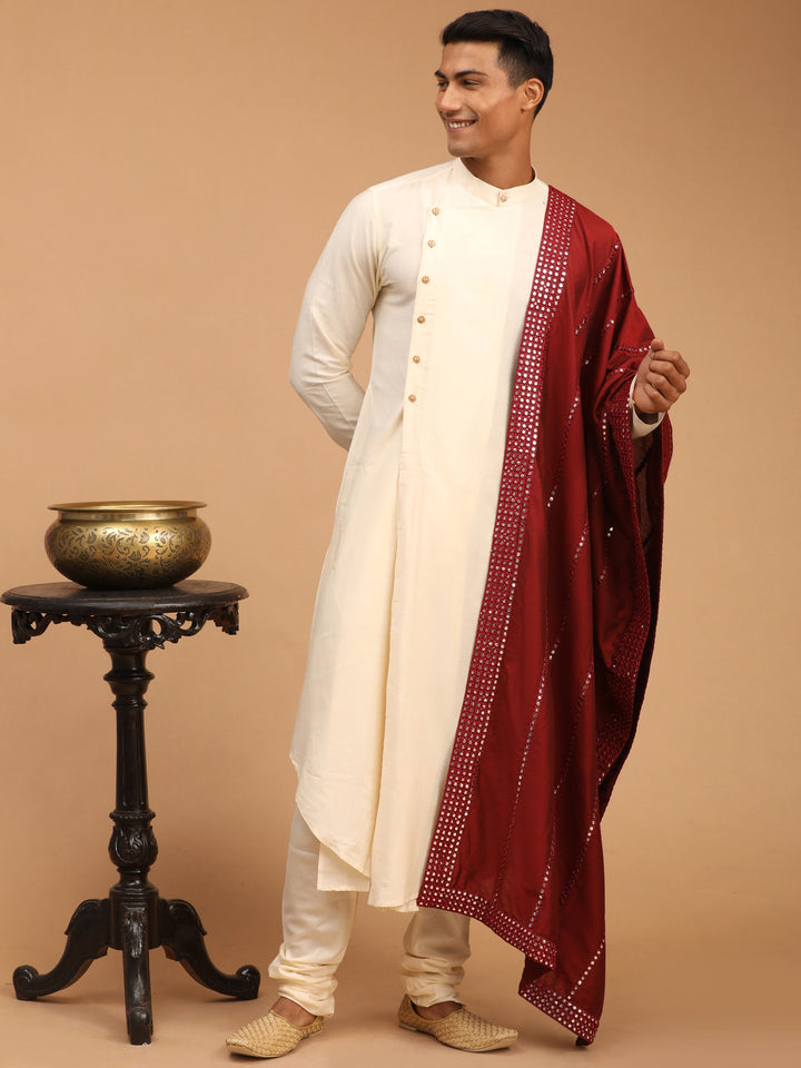 Vastramay Men's Cream Pleated Kurta And Churidar Set With Maroon Vertical Mirror Dupatta