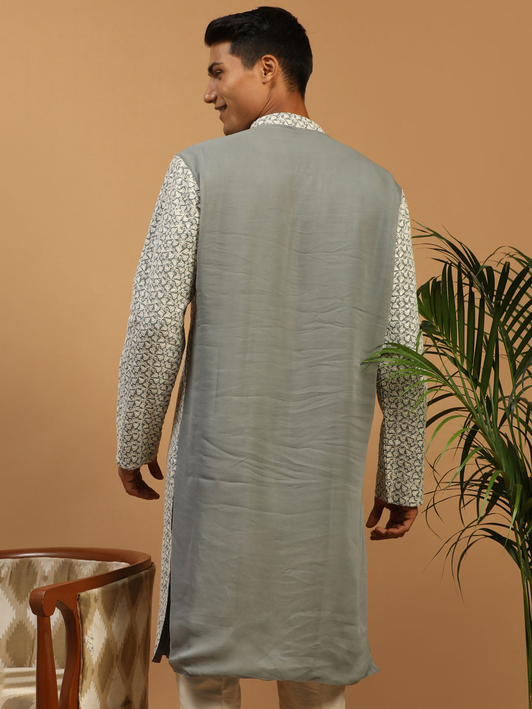 SHRESTHA BY VASTRAMAY Men's Grey Ethnic Chikankari Georgette Kurta