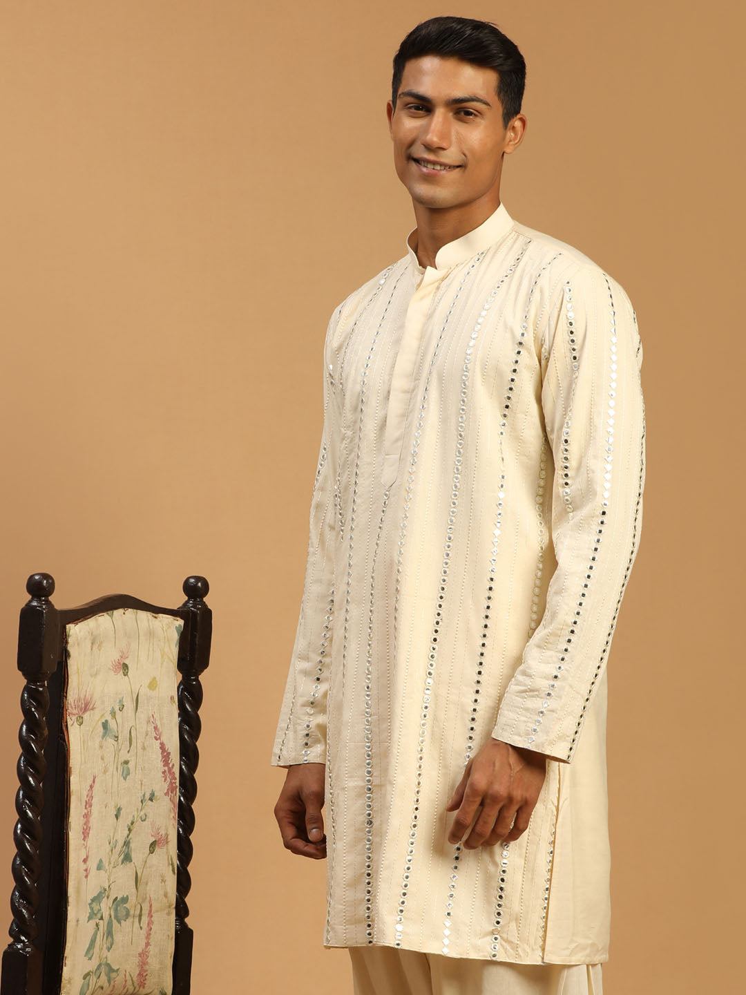 SHRESTHA By VASTRAMAY Men's Cream Mirror Kurta