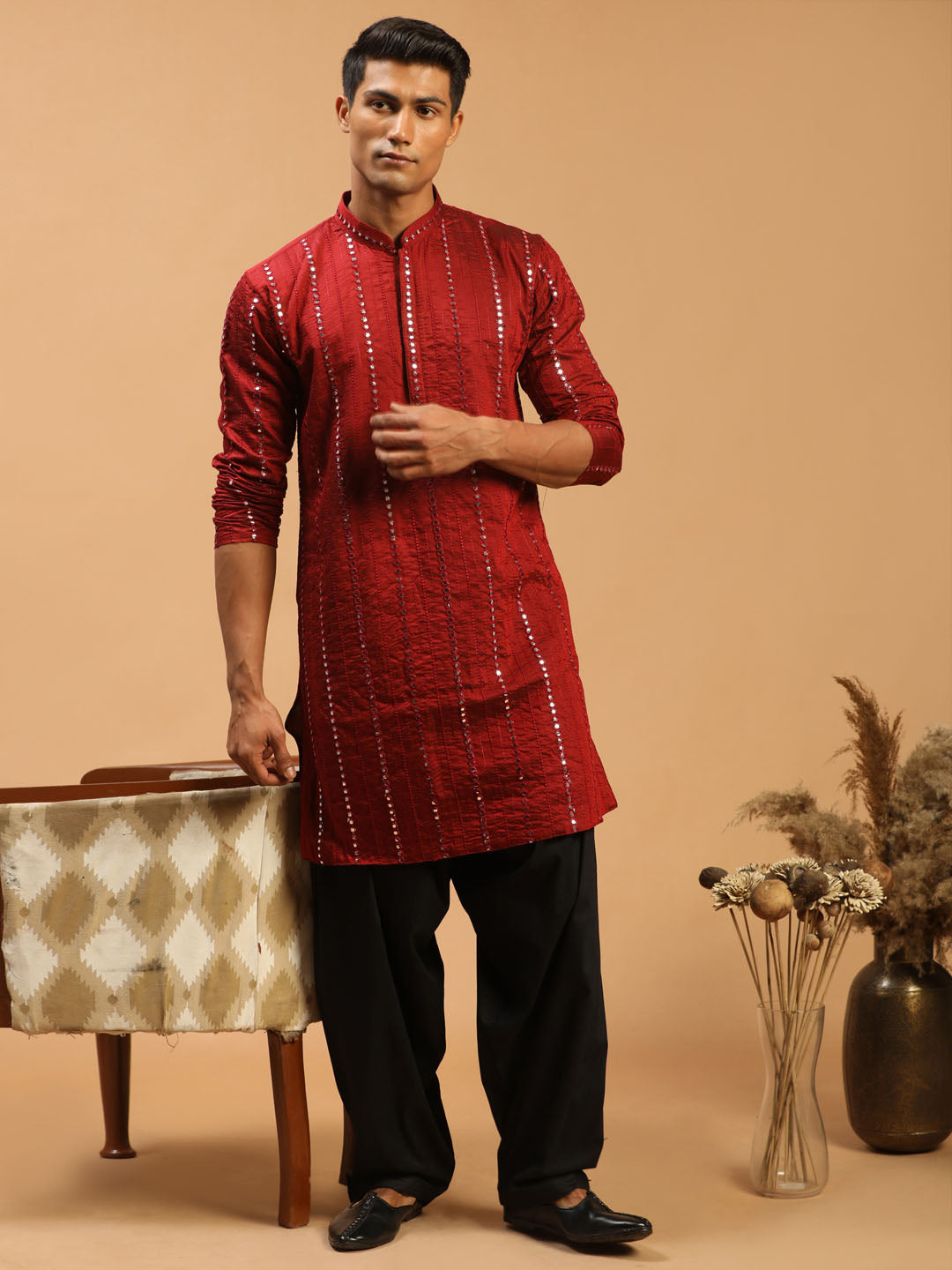 Vastramay Men's Maroon Mirror Kurta With Patiala Set