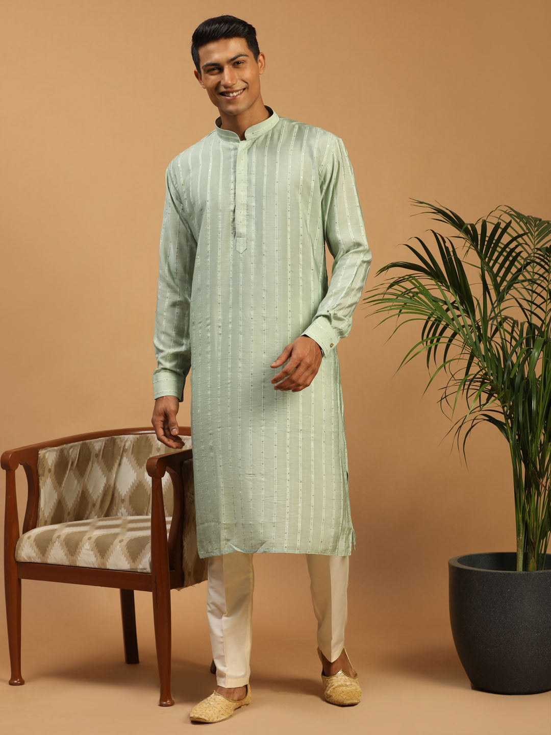 Vastramay Men's Green Sequined Kurta Pant Set