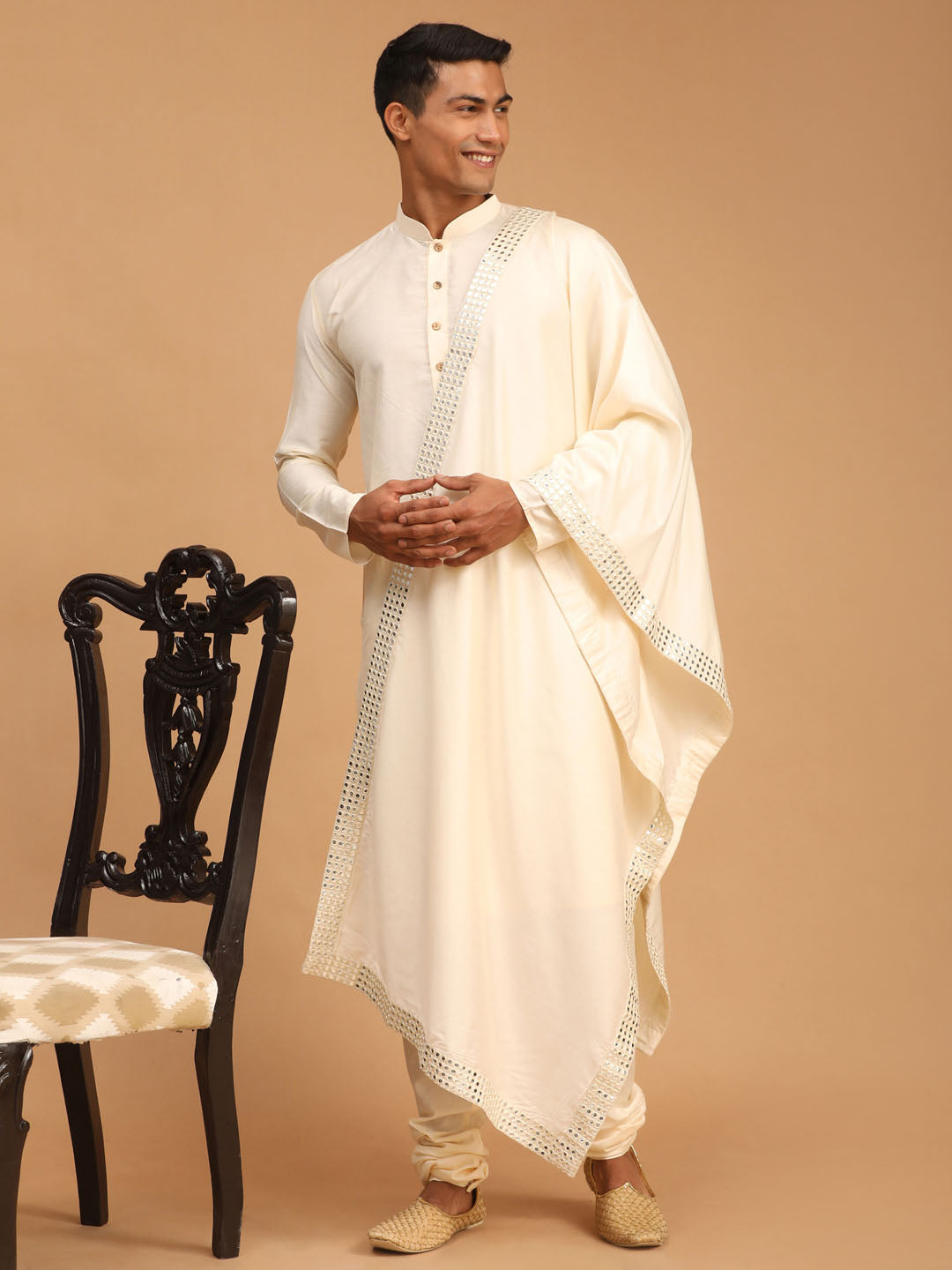 Vastramay Men's Cream Viscose Kurta Pyjama And Dupatta Set