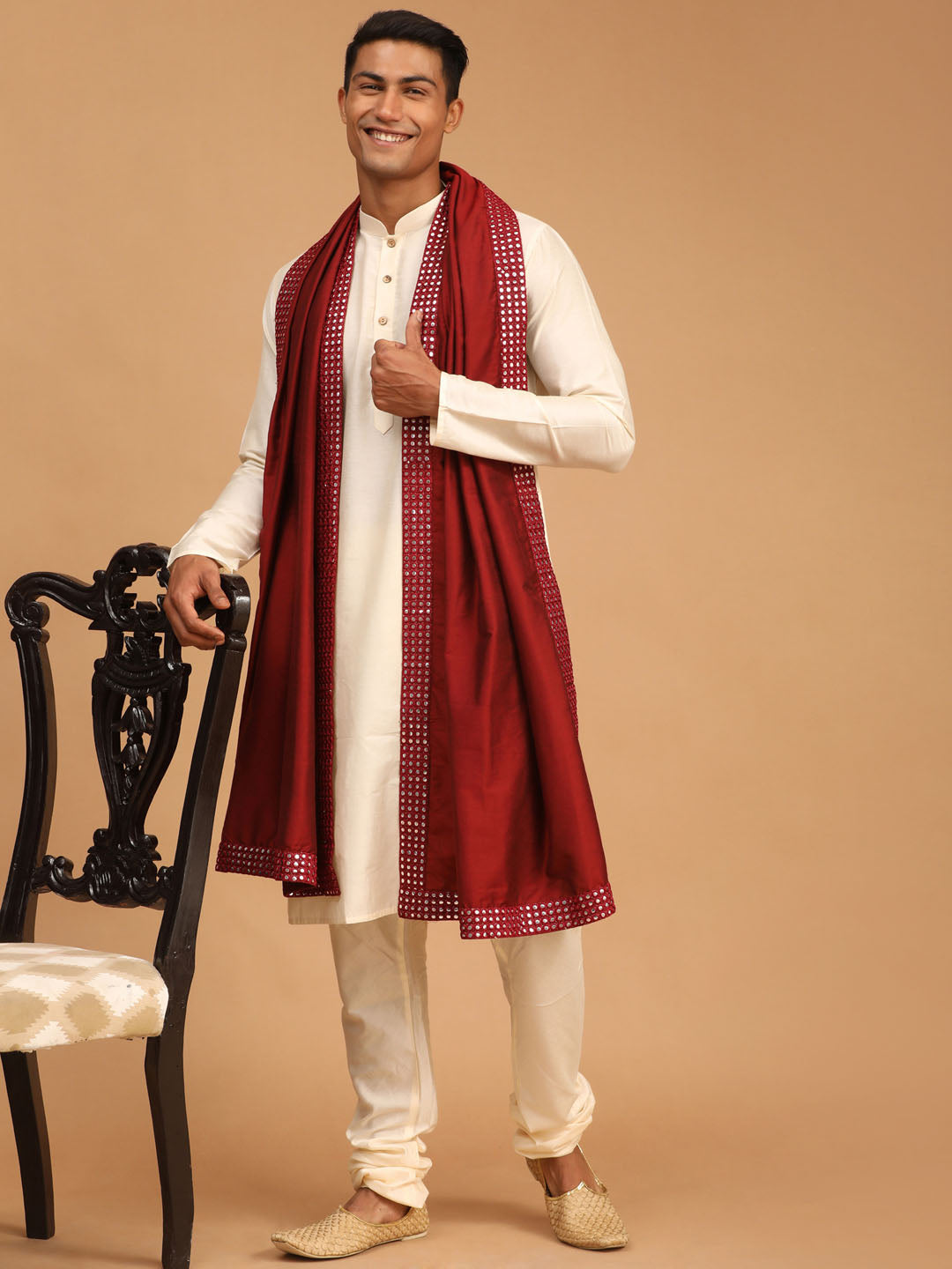 Vastramay Men's Cream Viscose Kurta Pyjama And Dupatta Set