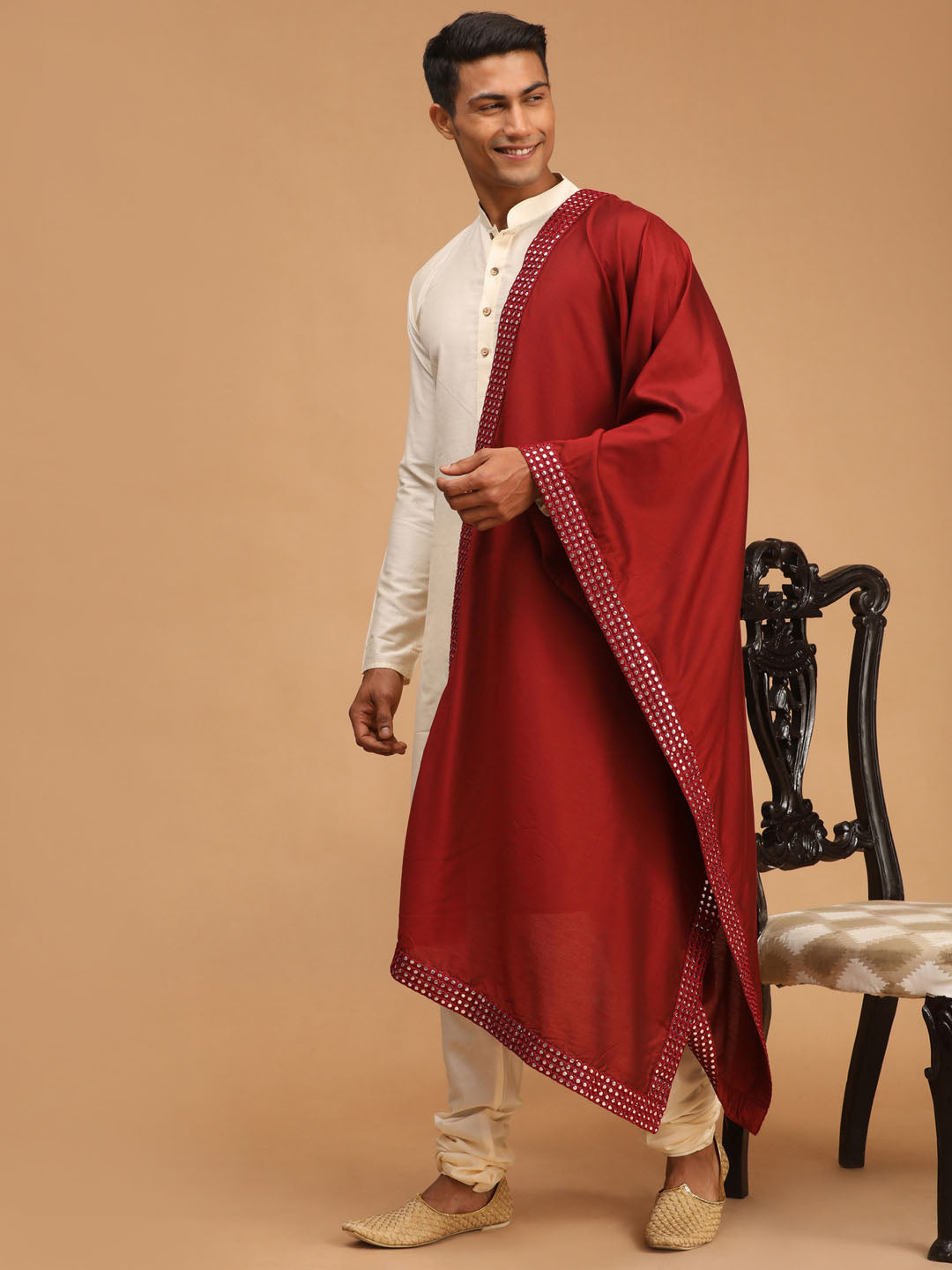 Vastramay Men's Cream Viscose Kurta Pyjama And Dupatta Set