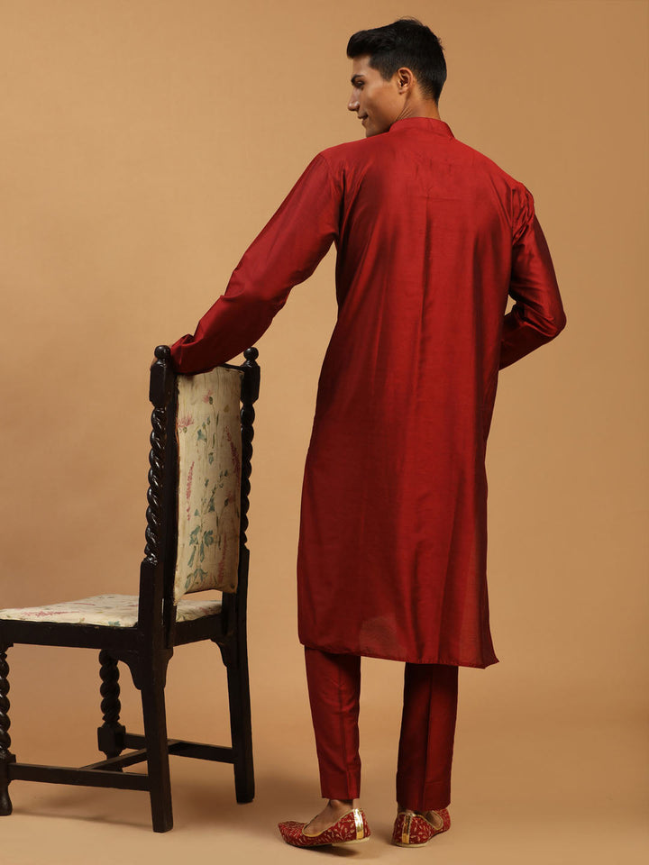 Vastramay Men's Maroon Viscose Kurta With Pant Set