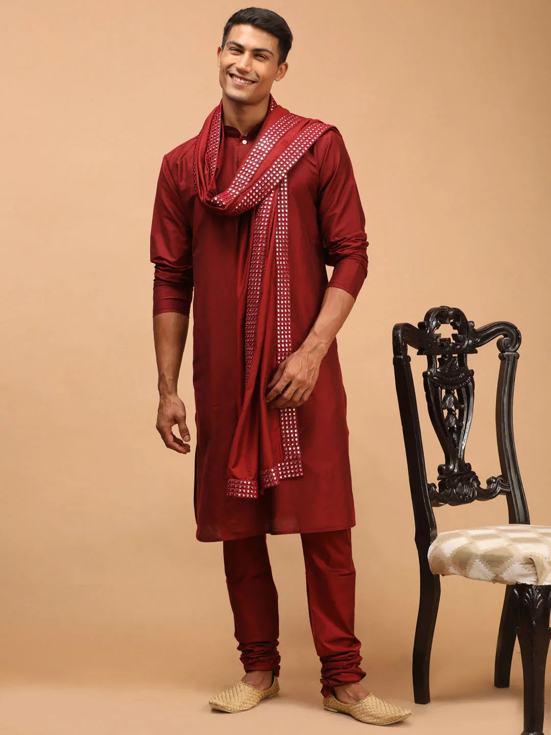 Men's Maroon Viscose Kurta Pyjama And Dupatta Set