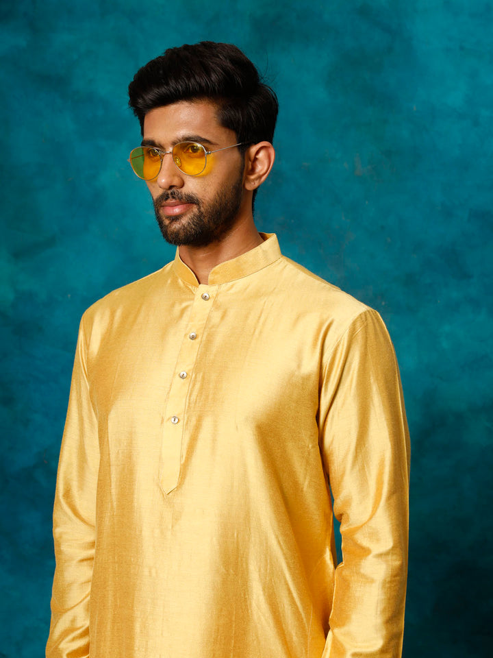 SHRESTHA By VASTRAMAY Men's Mustard Viscose Kurta