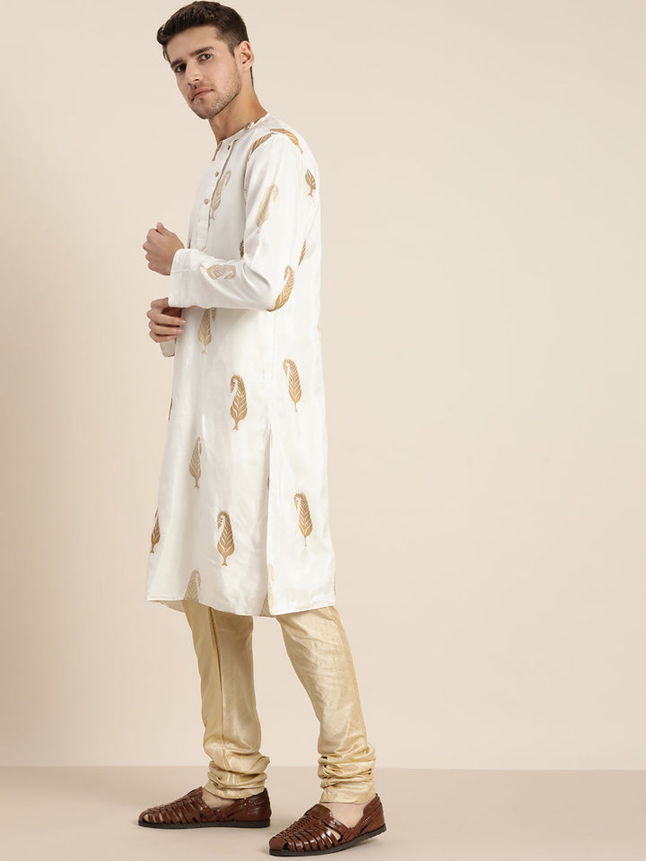 Vastramay Men's White Golden Weaved Silk Blend Kurta With Gold Pyjama Set