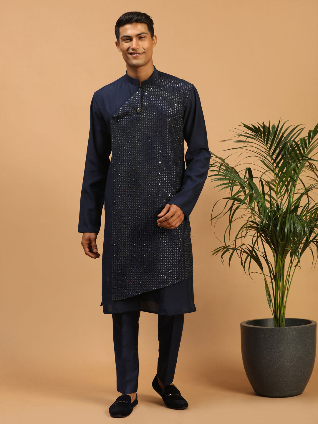 VASTRAMAY Men's Navy Blue Sequined Layered Kurta