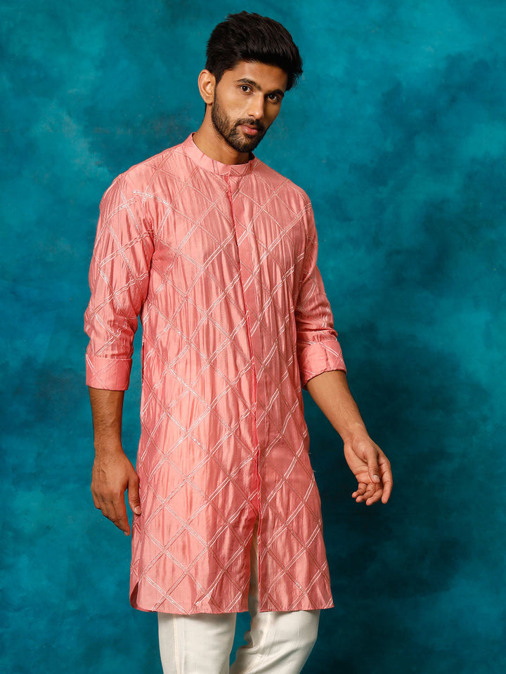 SHRESTHA BY VASTRAMAY Men's Onion Pink Embellished Kurta