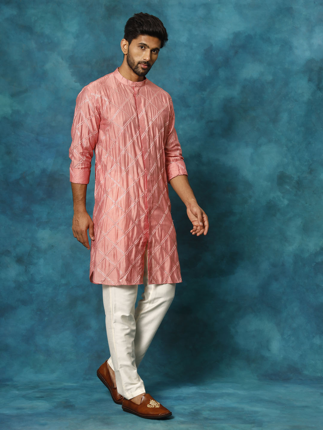 SHRESTHA BY VASTRAMAY Men's Onion Pink Embellished Kurta