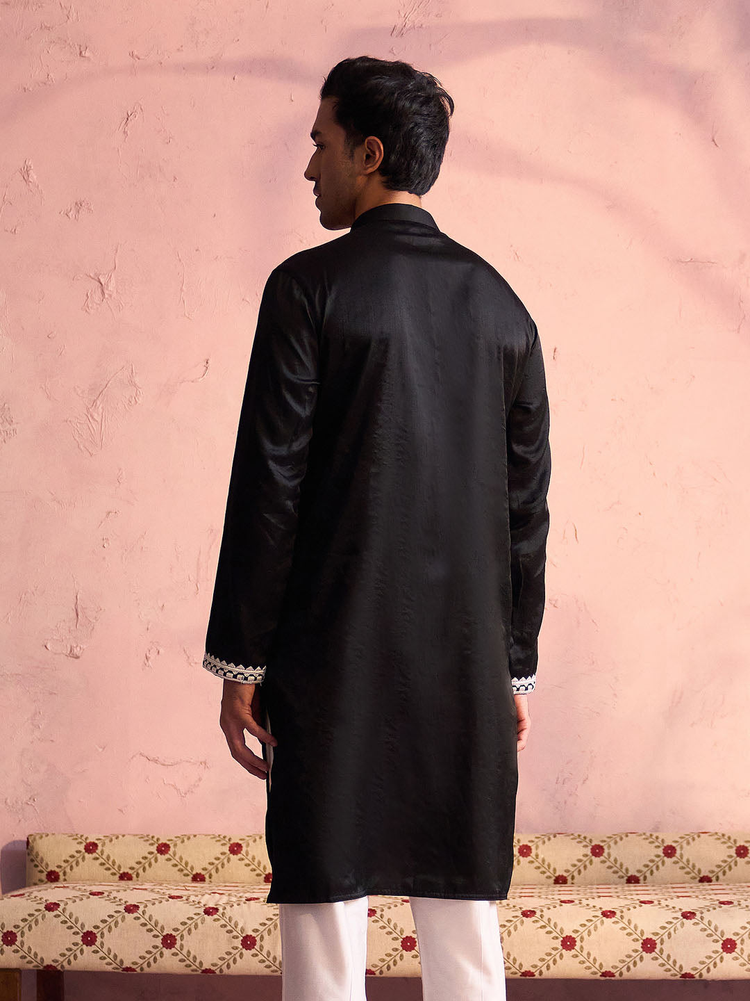 SHRESTHA BY VASTRAMAY Men's Black Silk Machine Embroidered Kurta