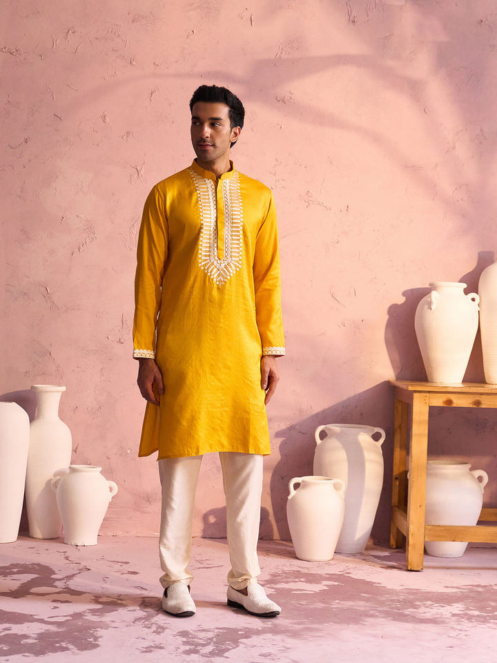 Vastramay Men's Yellow Silk Machine Embroidered Kurta Pyjama