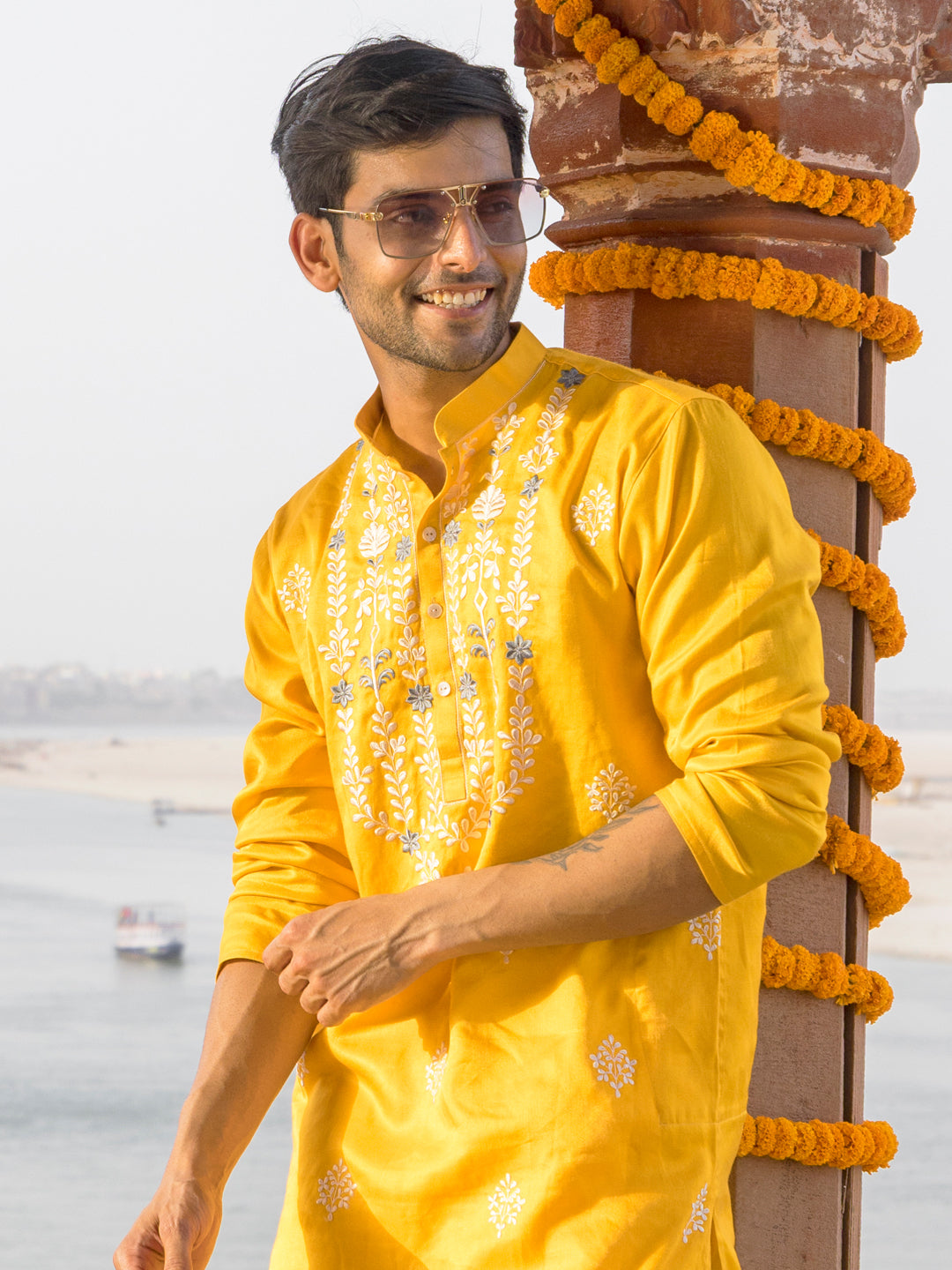 Vastramay Men's Yellow Embroidered Silk Kurta