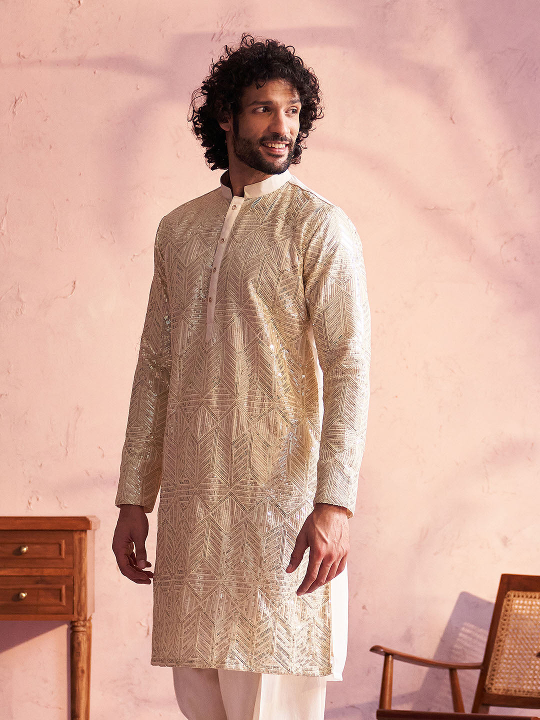 SHRESTHA BY VASTRAMAY Men's Cream Georgette Embellished Kurta