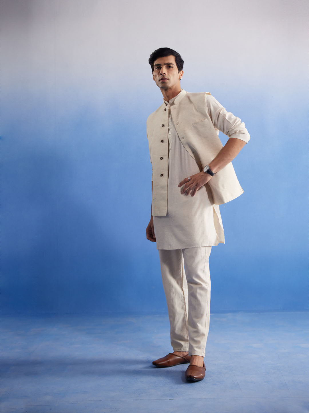 VASTRAMAY Men's Cream Pure Cotton Nehru Jacket With Short Kurta And Pant Set