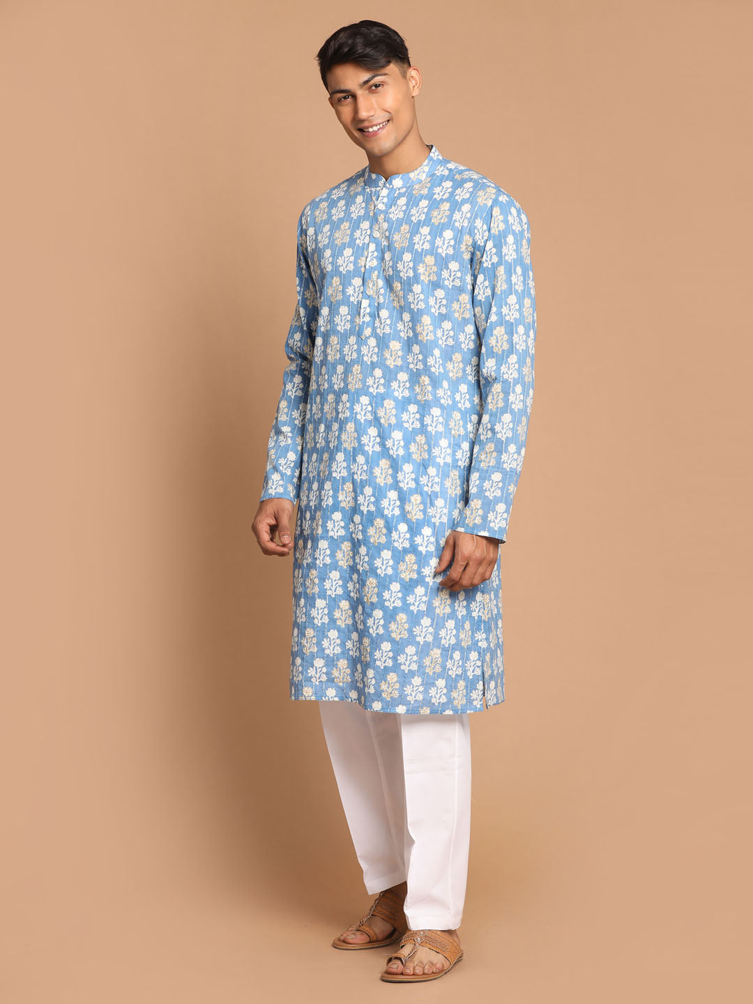 Vastramay Men's Blue Floral Printed Sequined Pure Cotton Kurta With Pajama Set