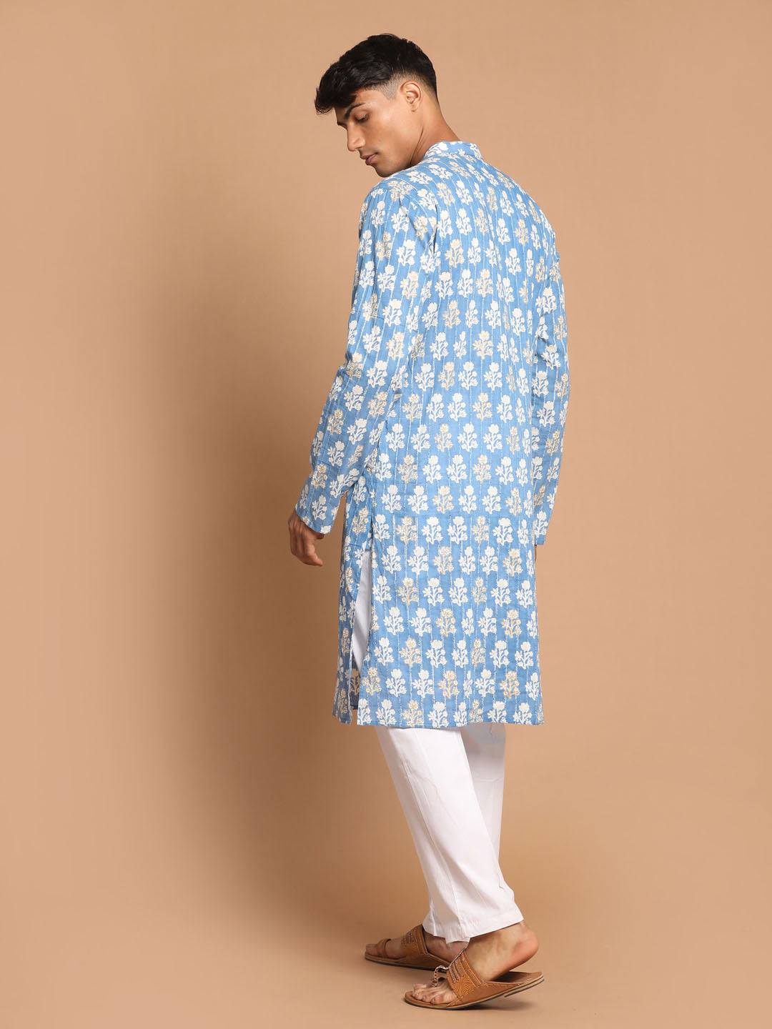 Vastramay Men's Blue Floral Printed Sequined Pure Cotton Kurta With Pajama Set