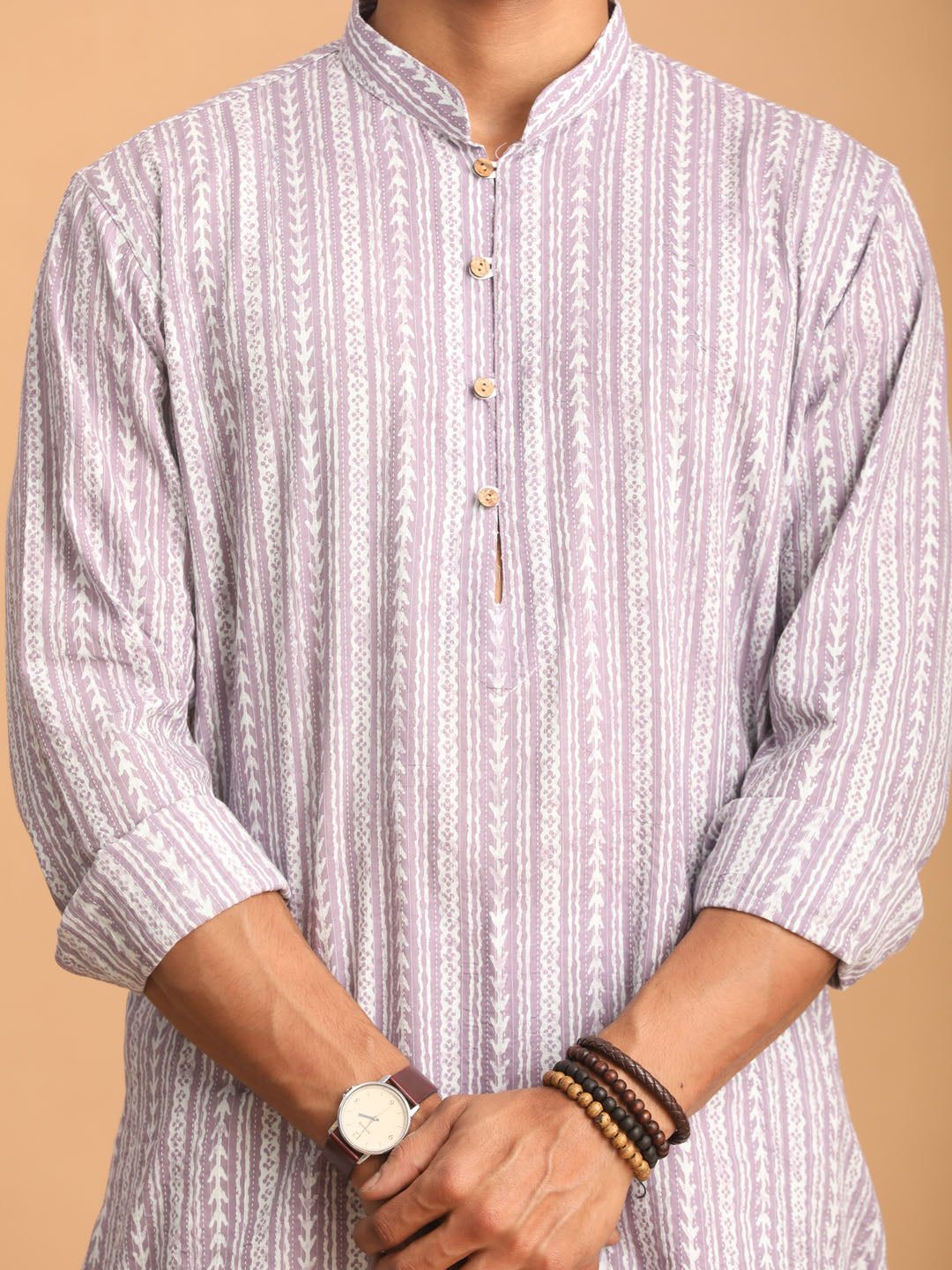 VASTRAMAY Men's Purple And White Batik Printed Kurta with White Pant Set