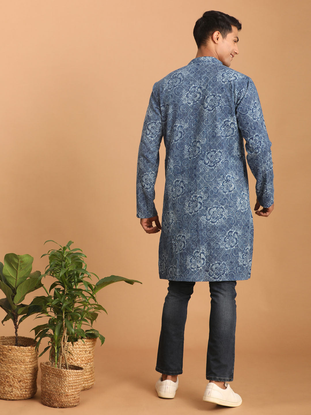 SHVAAS By VASTRAMAY Men's Blue Dot Printed Denim Kurta