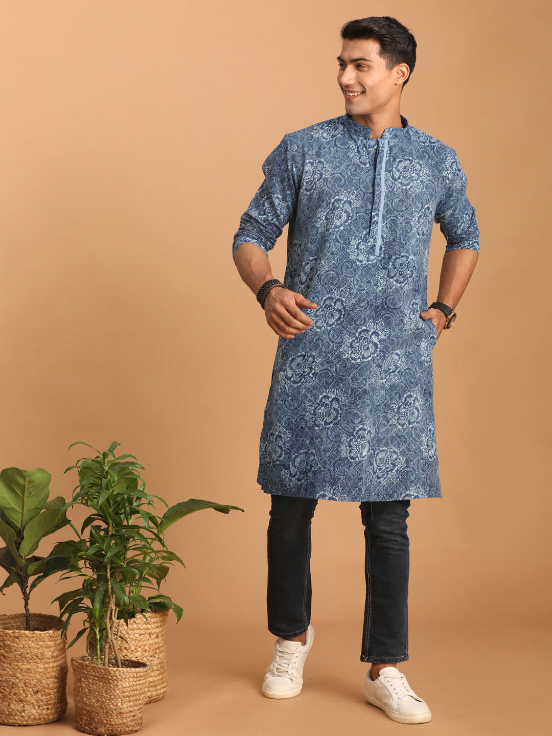 SHVAAS By VASTRAMAY Men's Blue Dot Printed Denim Kurta